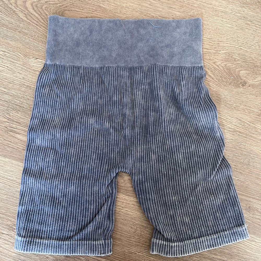 biker shorts